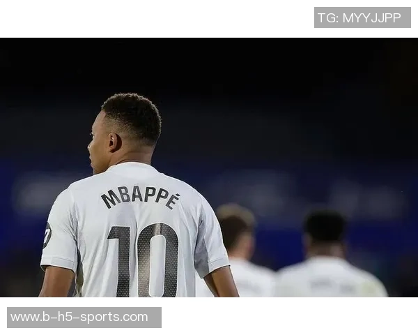 卡拉格展望2026年世界杯法国队夺冠姆巴佩获金球英格兰队挺进四强